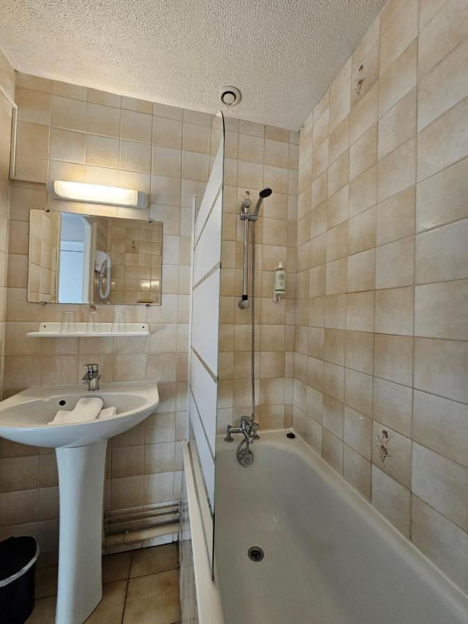 Escal Hotel Етапль Екстер'єр фото
